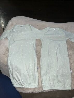 Newborn nightgown